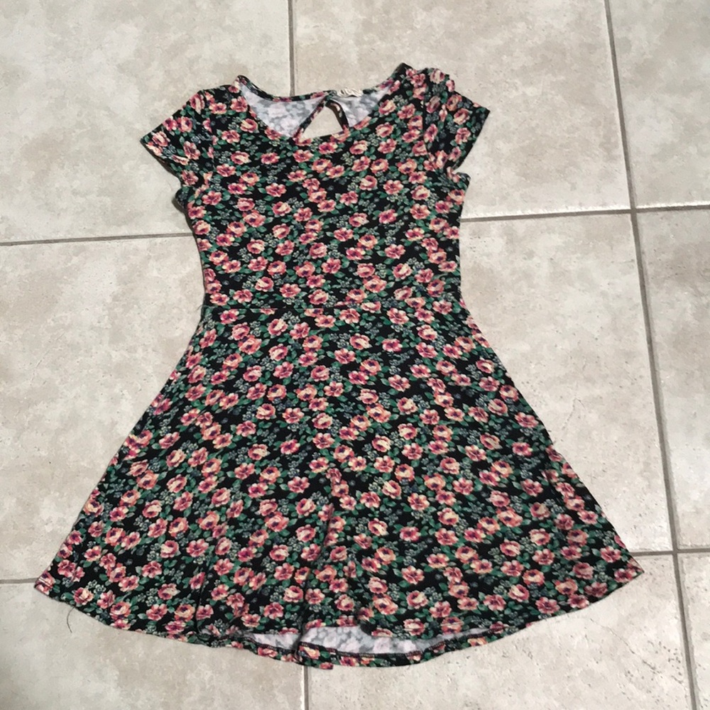 Floral backless mini skater dress